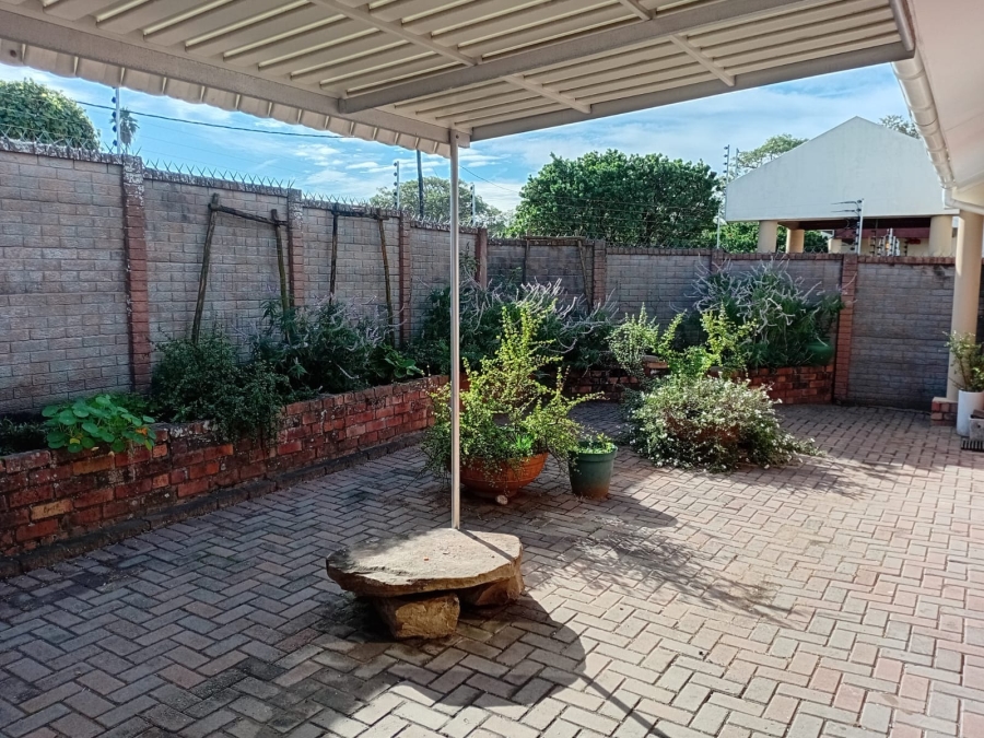 2 Bedroom Property for Sale in Chiselhurst Eastern Cape